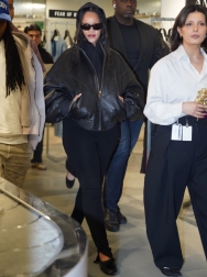 Filename=00228.jpg
Filesize=1178KiB
Dimensions=1368x2048
Date added=Apr 08, 2026 00228.jpg