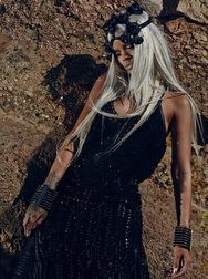 Filename=00194.jpg
Filesize=2476KiB
Dimensions=1365x2048
Date added=Aug 28, 2025 00194.jpg