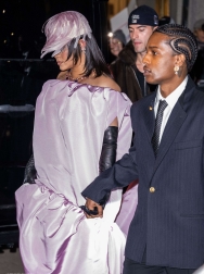 Filename=00010.jpg
Filesize=2075KiB
Dimensions=1462x2048
Date added=Dec 06, 2025 00010.jpg