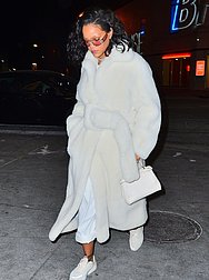 Filename=0009.jpg
Filesize=2146KiB
Dimensions=1365x2048
Date added=Aug 30, 2025 0009.jpg