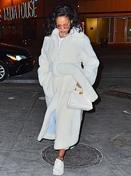 Filename=0024.jpg
Filesize=2116KiB
Dimensions=1365x2048
Date added=Aug 30, 2025 0024.jpg