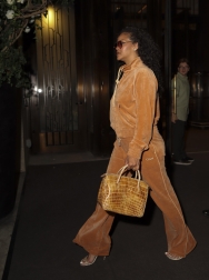 Filename=00134.jpg
Filesize=1006KiB
Dimensions=1365x2048
Date added=Aug 20, 2026 00134.jpg