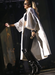 Filename=0017.jpg
Filesize=1145KiB
Dimensions=1365x2048
Date added=Aug 31, 2025 0017.jpg